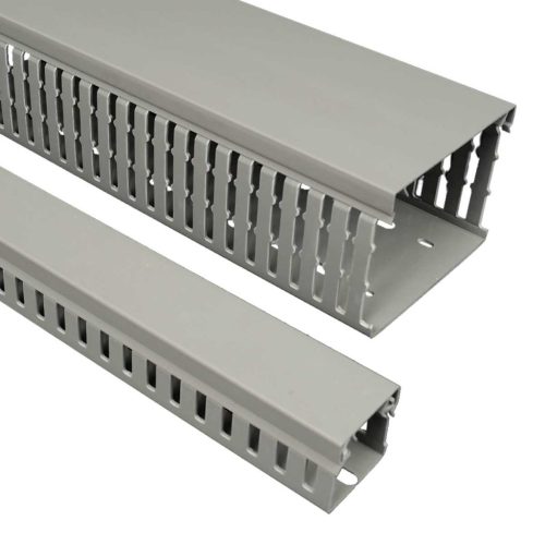 Perforált csatorna 70x60mm