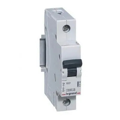 Legrand C 25A kismegszakító