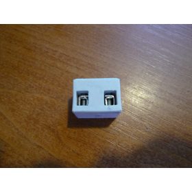 Porcelán sorkapocs 2,5mm 2 tagú