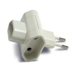 1205 hármas elosztó földeletlen