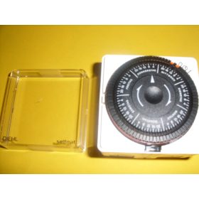 DIEHL Selfmat-W Kapcsolóóra sínre pattintható heti