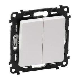 Valena Life 105 kapcsoló fehér keret nélkül 752105