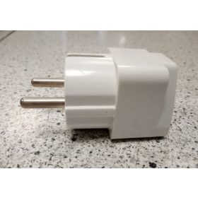 EU/UK utazó adapter 