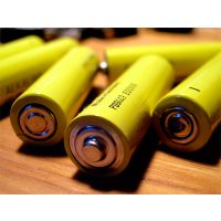 Elemek, elemtöltők 